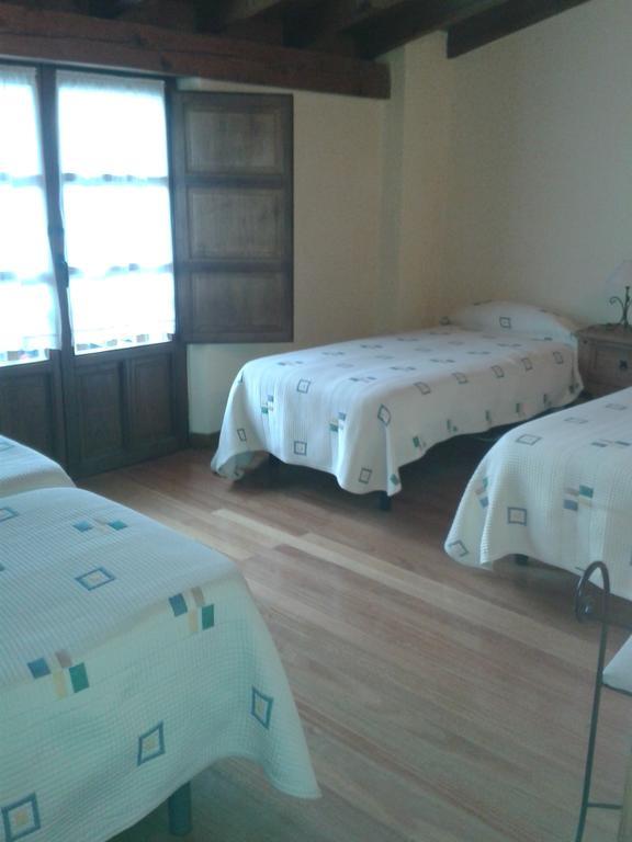 Viviendas Rurales Aldea De Dosamantes Pesaguero-La Parte Phòng bức ảnh